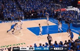 九游会·j9官方网站你就该这么打呀！杰伦威杀进内线 打板命中还要加罚