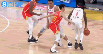 j9九游会官方登录血亏！萨姆纳上篮得手想要2+1 但抱怨吃到技犯变成2-1