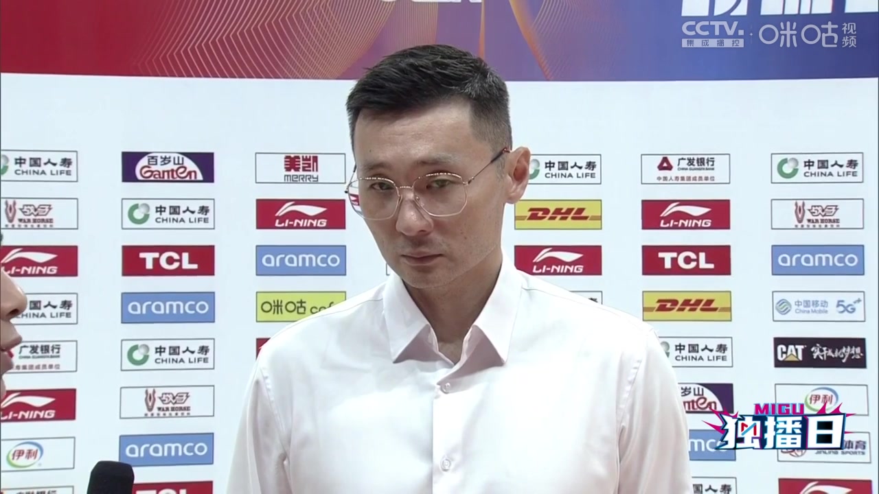 j9九游真人游戏第一品牌登录入口祝大家新年快乐！刘炜：赵睿和阿不都的回归让整个球队有了主心骨
