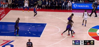 ag九游会亚洲真人第一品牌打谁都是一步过！马克西26中15&9罚全中轰下全场最高的43分！