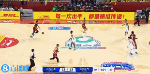 ag九游会亚洲真人第一品牌外线开炮！邢志强连中2记三分 帮助山西占据场上主动