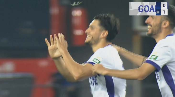 j9九游会老哥俱乐部交流萨尔瓦多开场43秒进球，是采集数据以来津门虎在中超的最快进球