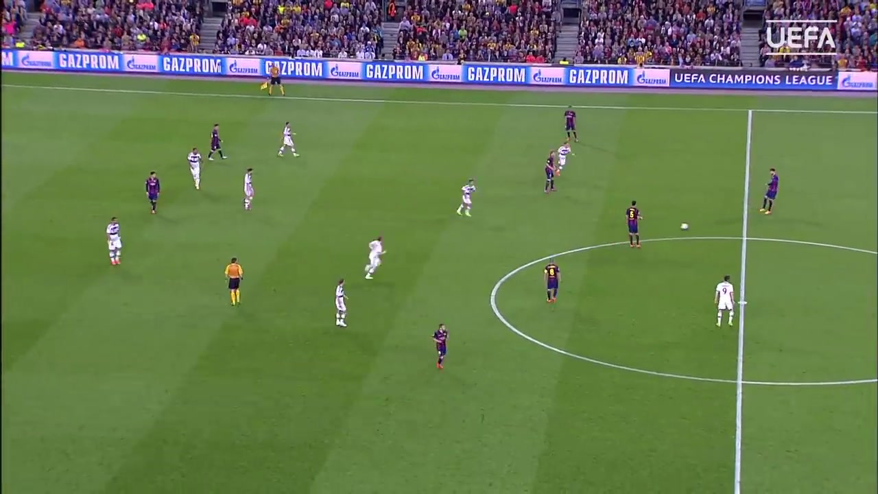 九游会·j9官方网站博迟但到！十年前的今天：梅西犯罪式过人晃倒博阿滕造就名场面